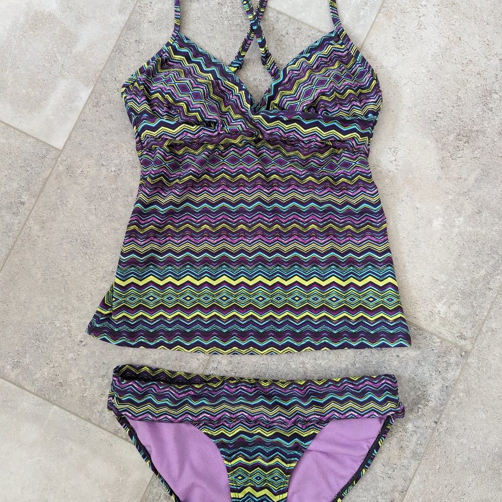 Athleta Twist Tankini Top 34B/CT and Bottoms - Swimsuit